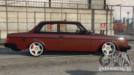Volvo 242 Falu Red